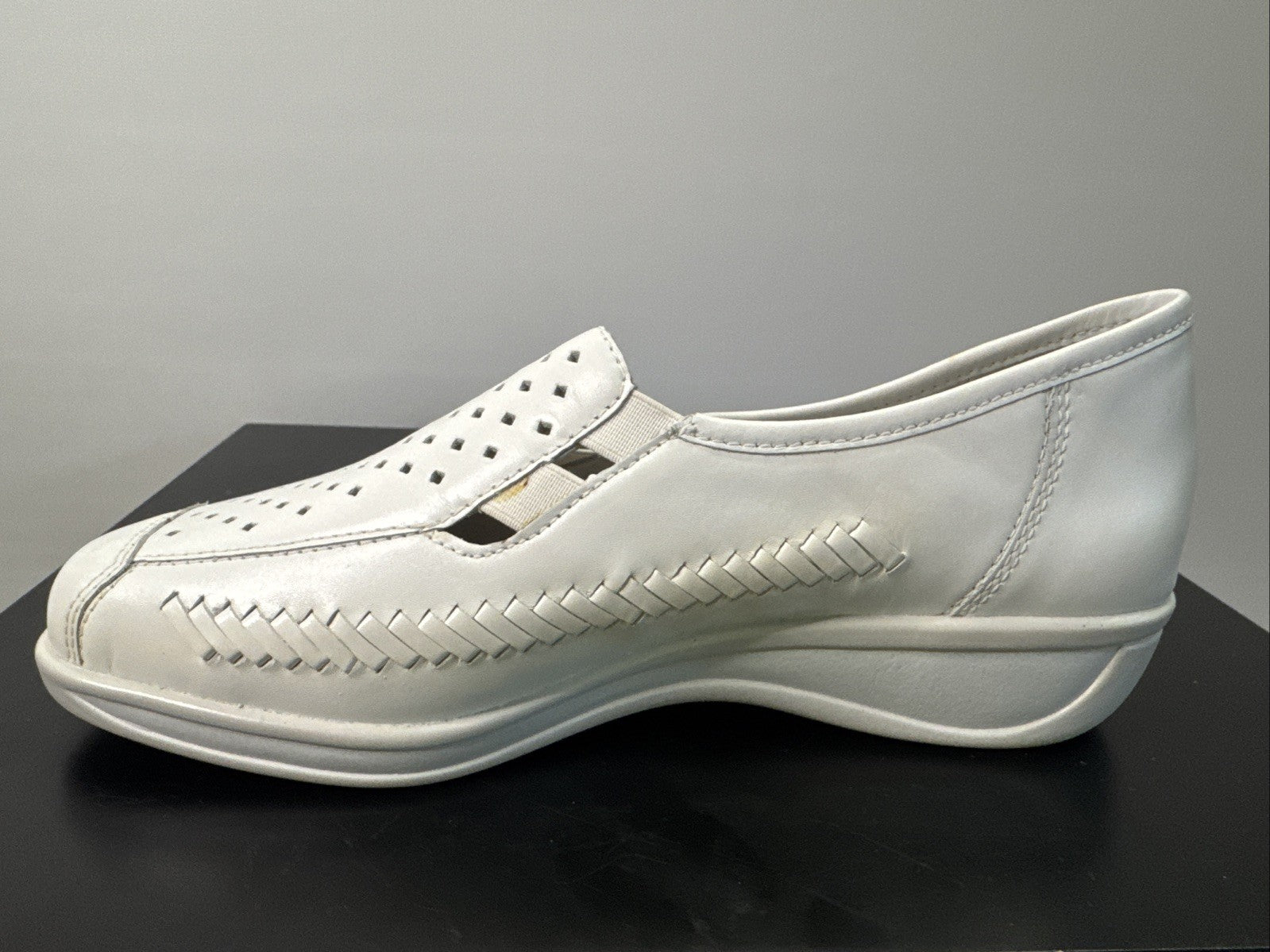 Ara Damenschuh Gr. 4 Halbschuh Weiß Leder Slip On 