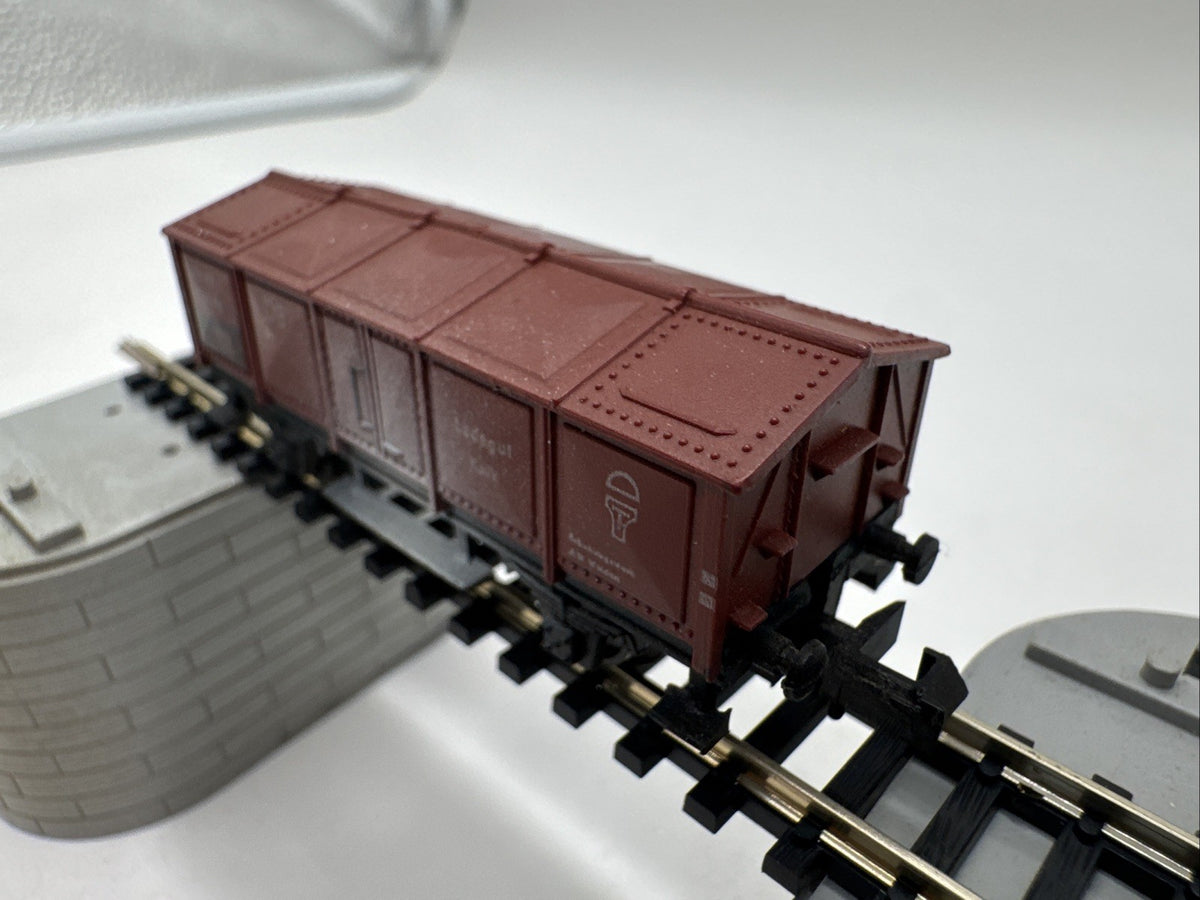 Spur N   Arnold 4240  -  DB Klappdeckelwagen #651