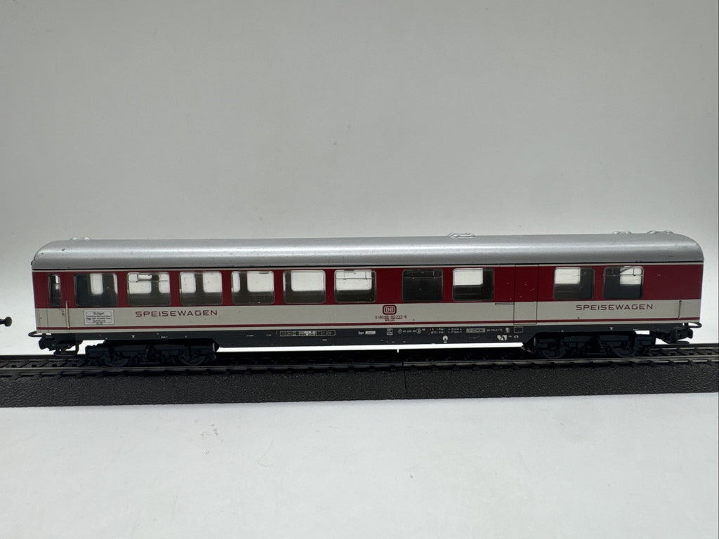 Märklin H0 Speisewagen DB 51 80 88-80 233-6 rot beige Beleuchtet #372