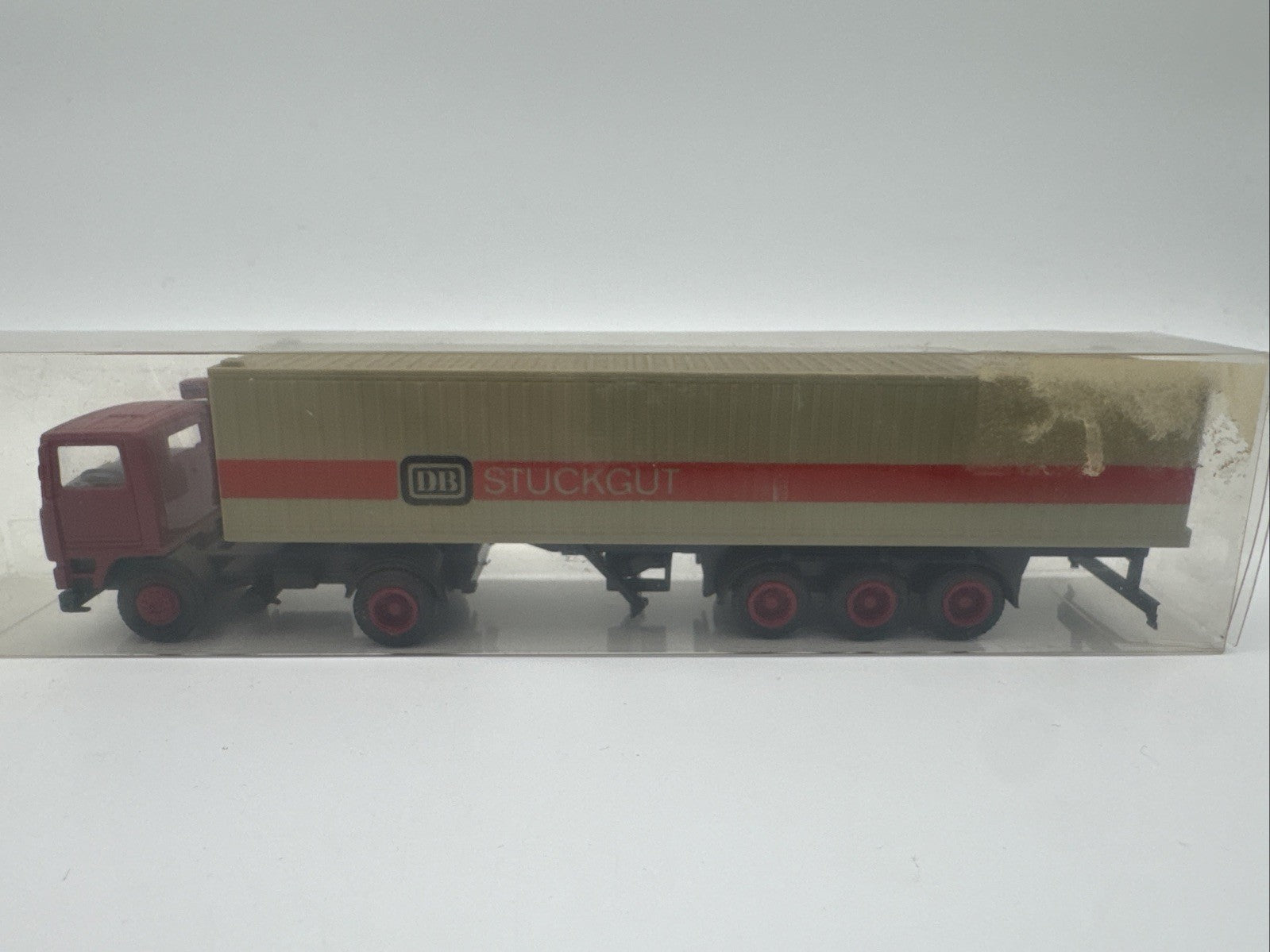 Herpa H0 1:87 Volvo  Sattelzug "DB Stückgut"