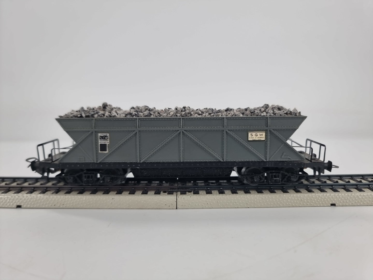 Hornby AcHO 725 SNCF - Vagone Tramoggia SGW a Carrelli - Meccano France - HO