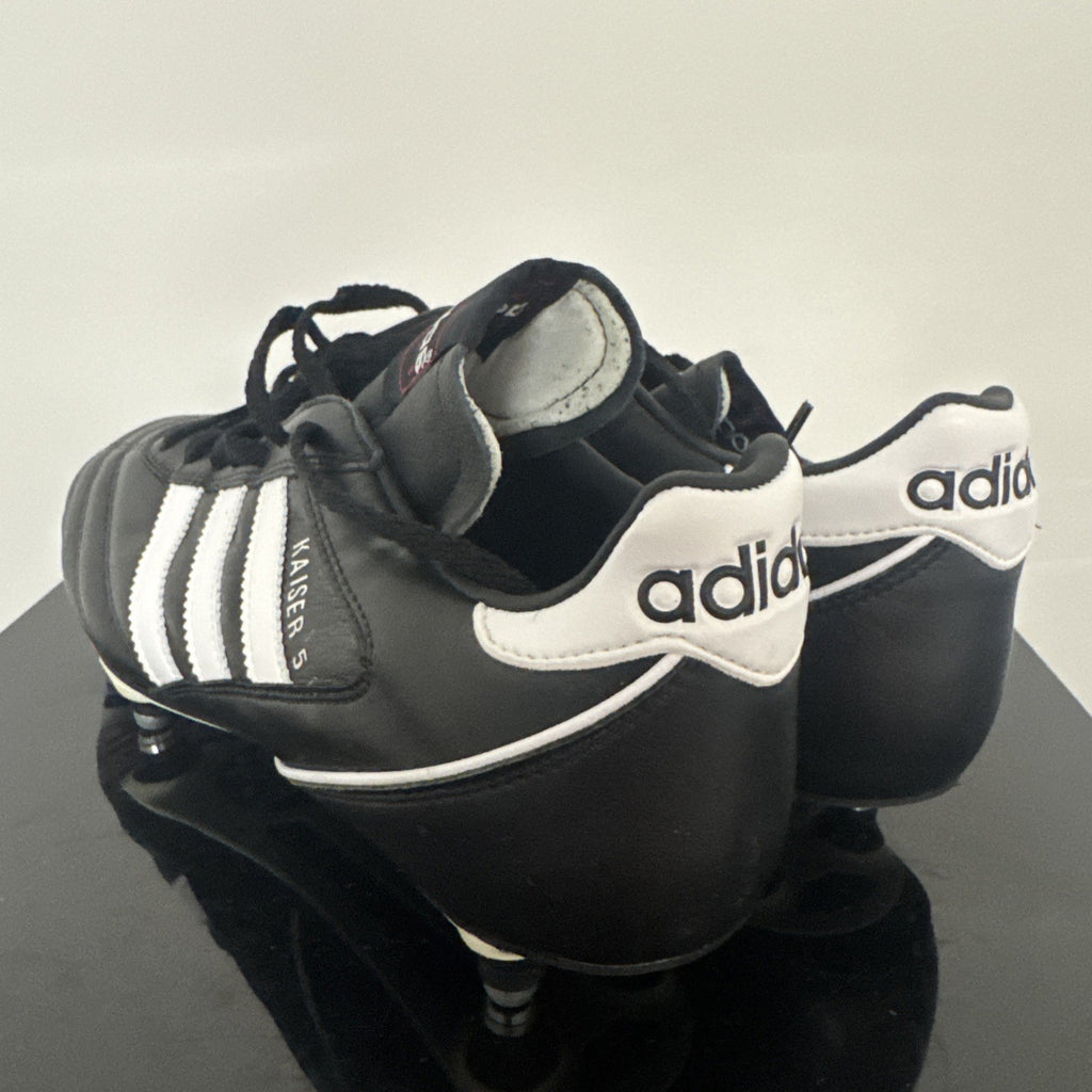 adidas Kaiser 5 Cup Fussball Schuhe Eur 44 UK 9.5 Leder schwarz 033200 neu
