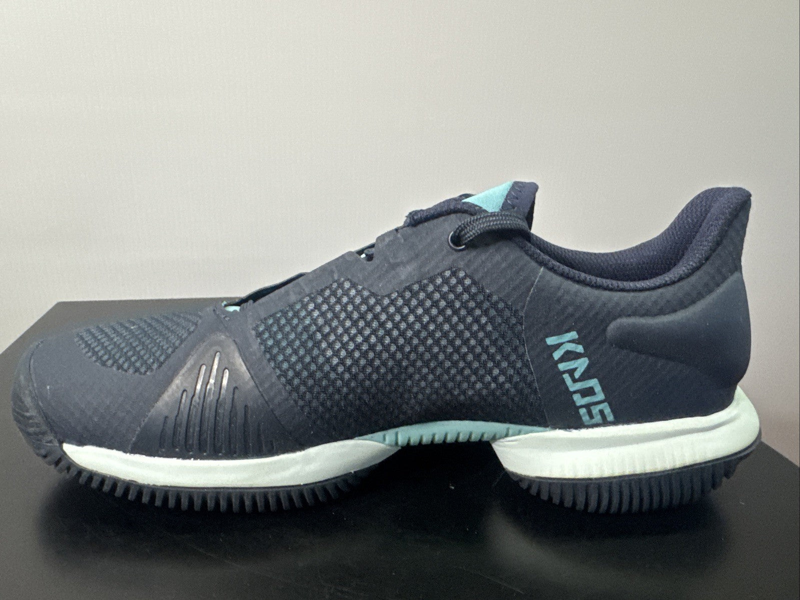 Wilson Kaos Swift Gr. 38 Damen Sneaker Tennis Schuh
