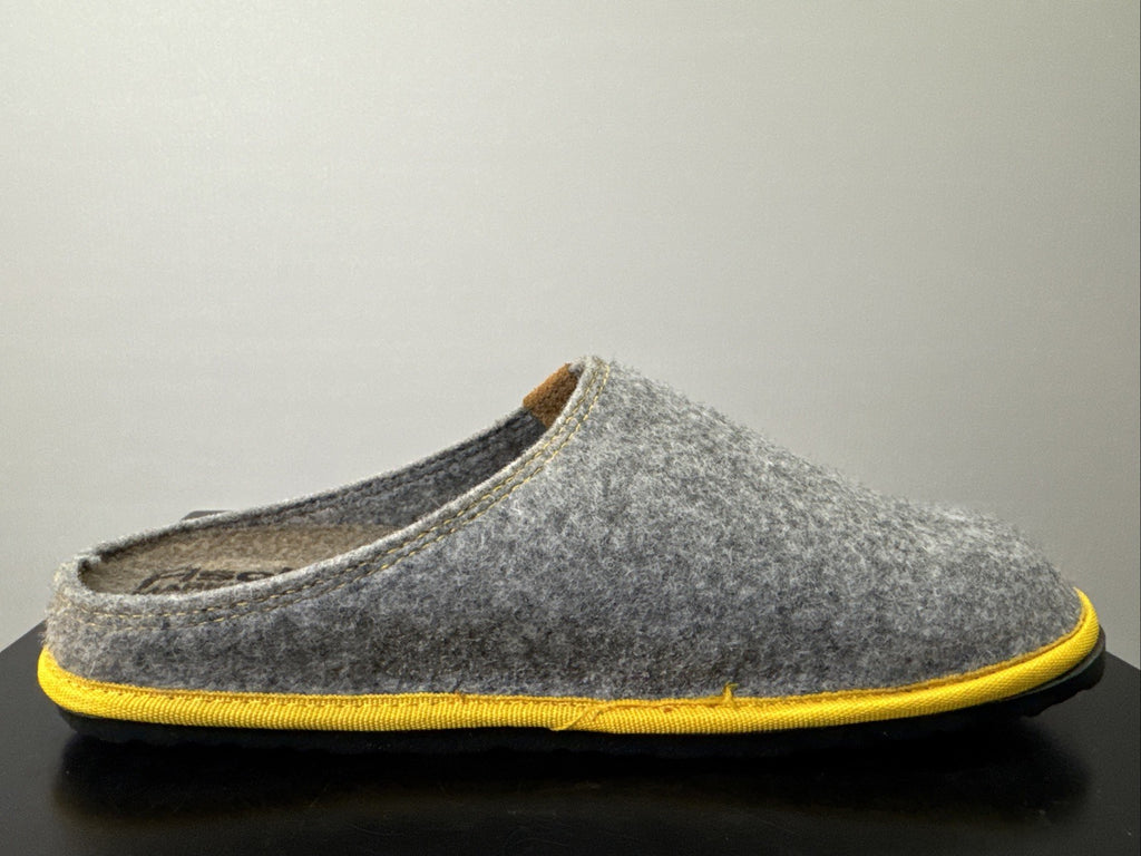 Fischer Markenschuh Herren Hausschuhe Gr. 40 Filzslipper Pantoffeln