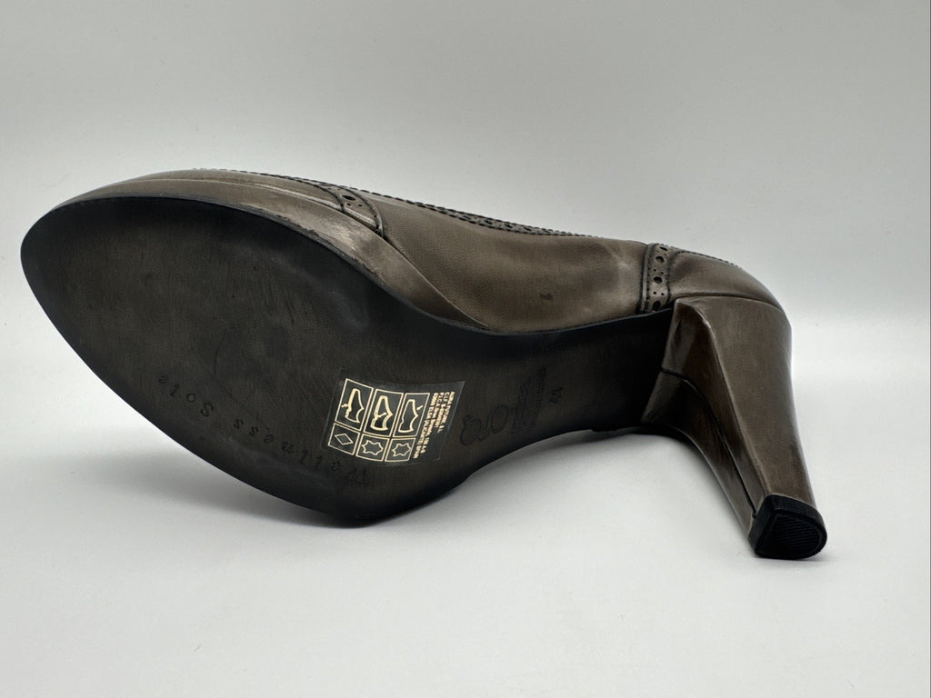 Gadea Pumps Gr. 41 Braun Leder Damen Absatzschuh 
