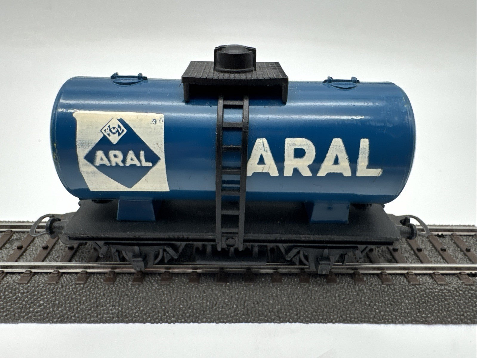 Lima H0 2714, Kesselwagen, ARAL, NO BOX, #AG687