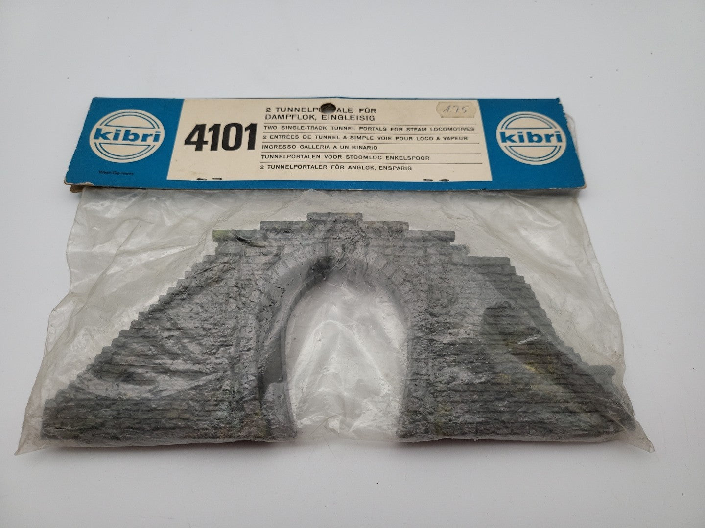 Kibri 4101 Tunnelportale H0 1:87