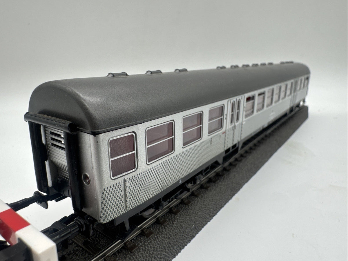 Roco H0 Nahverkehr Silberling 2.Kl der DB / 45048-2 - # 754