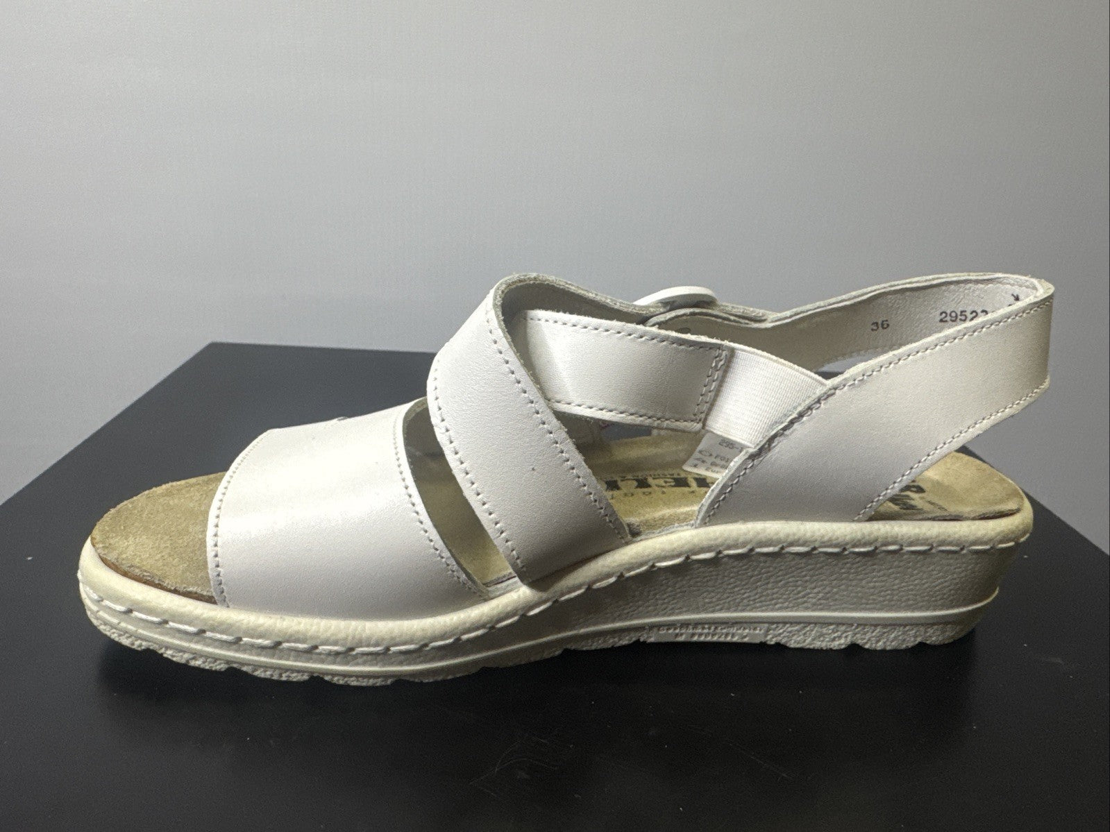 Helix Damenschuh Gr. 36 Sandale Weiß