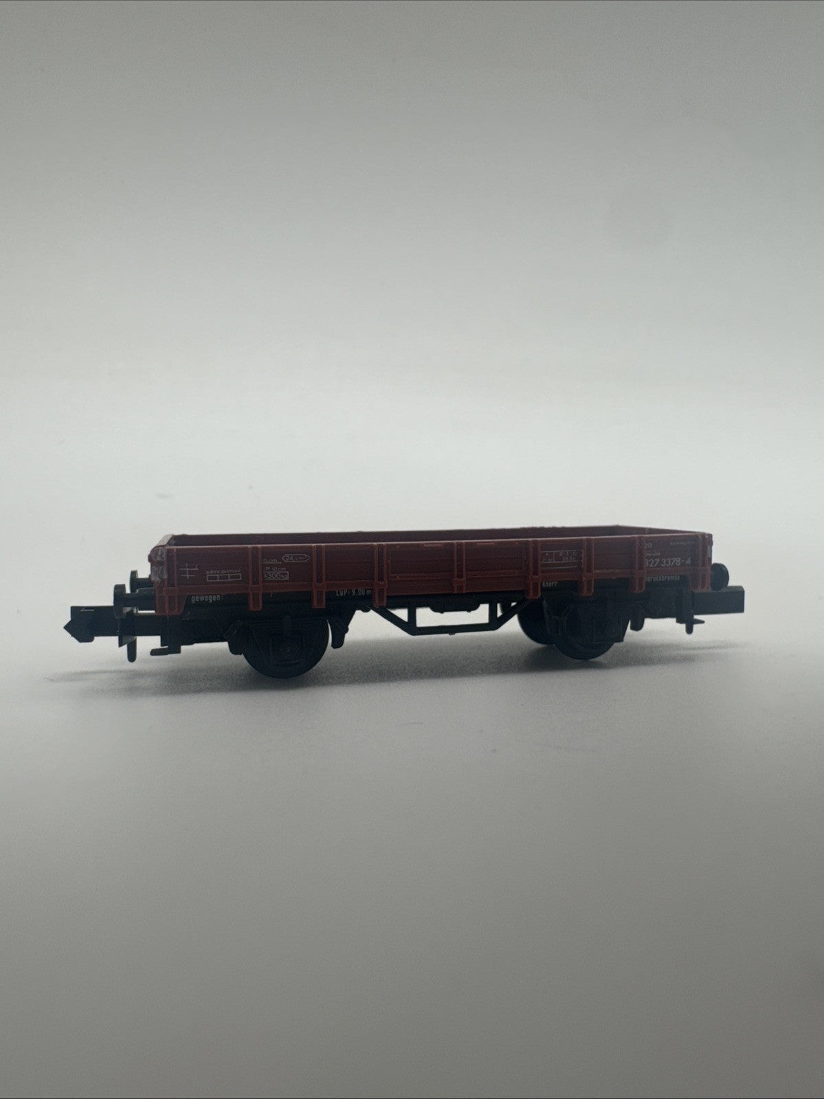 Arnold 4550 offener Güterwagen Niederbordwagen  DB 327 3378-4 Ep.4 Spur N