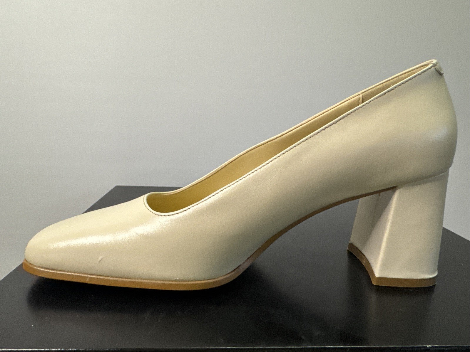 Donna Club Pumps Gr. 41 Leder Absatzschuh 