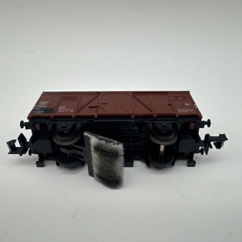 Minitrix n 13534 , Gedeckter Güterwagen, 21 80 112 3 140-2