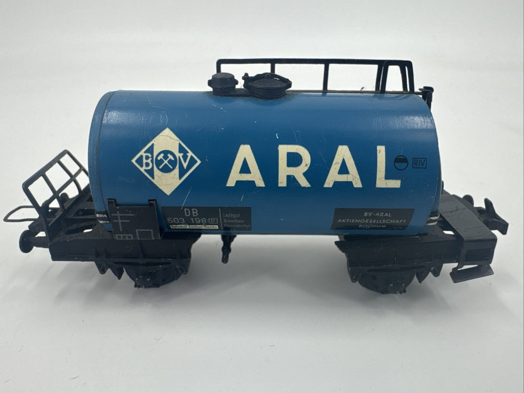Trix H0 Tankwagen Aral  DB 503198