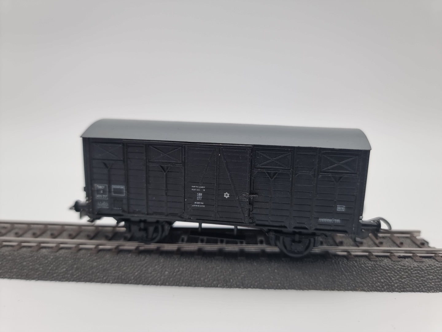 Piko gedeckter Güterwagen SNCF H0
