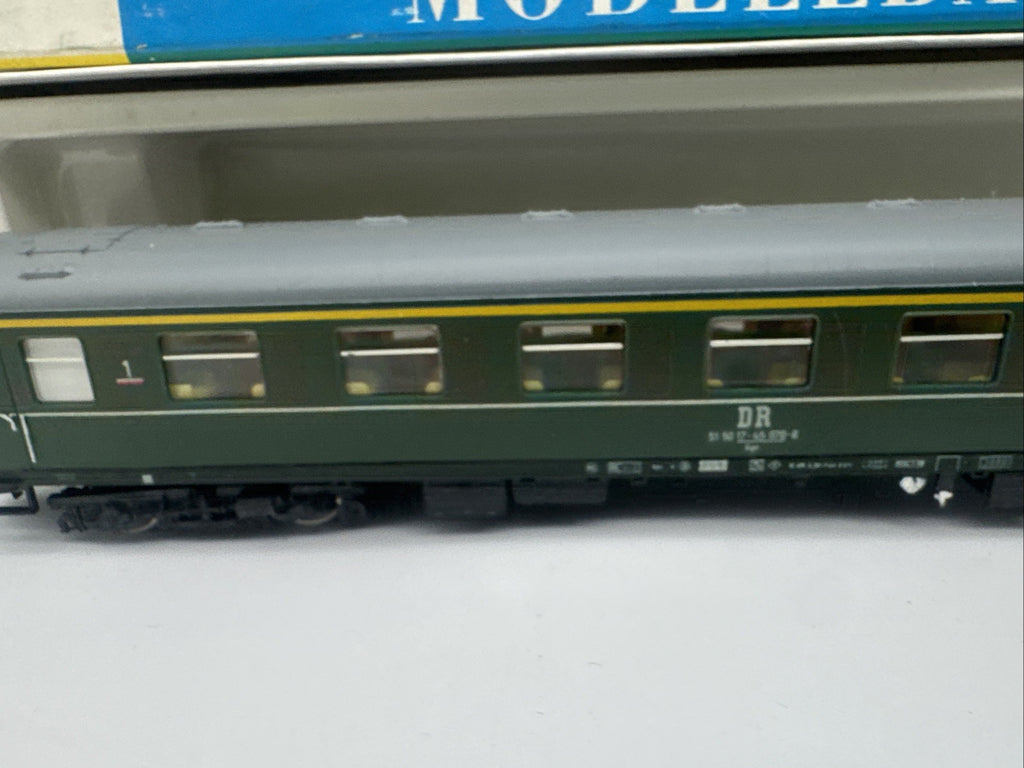 Piko H0 5/6507 Personenwagen Abteilwagen 1. Klasse 45 070-8 DR OVP