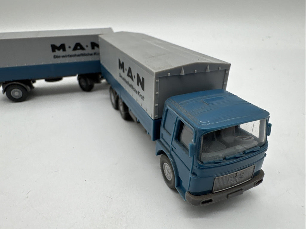 Wiking 1:87 MAN Pritschenlastzug MAN #649