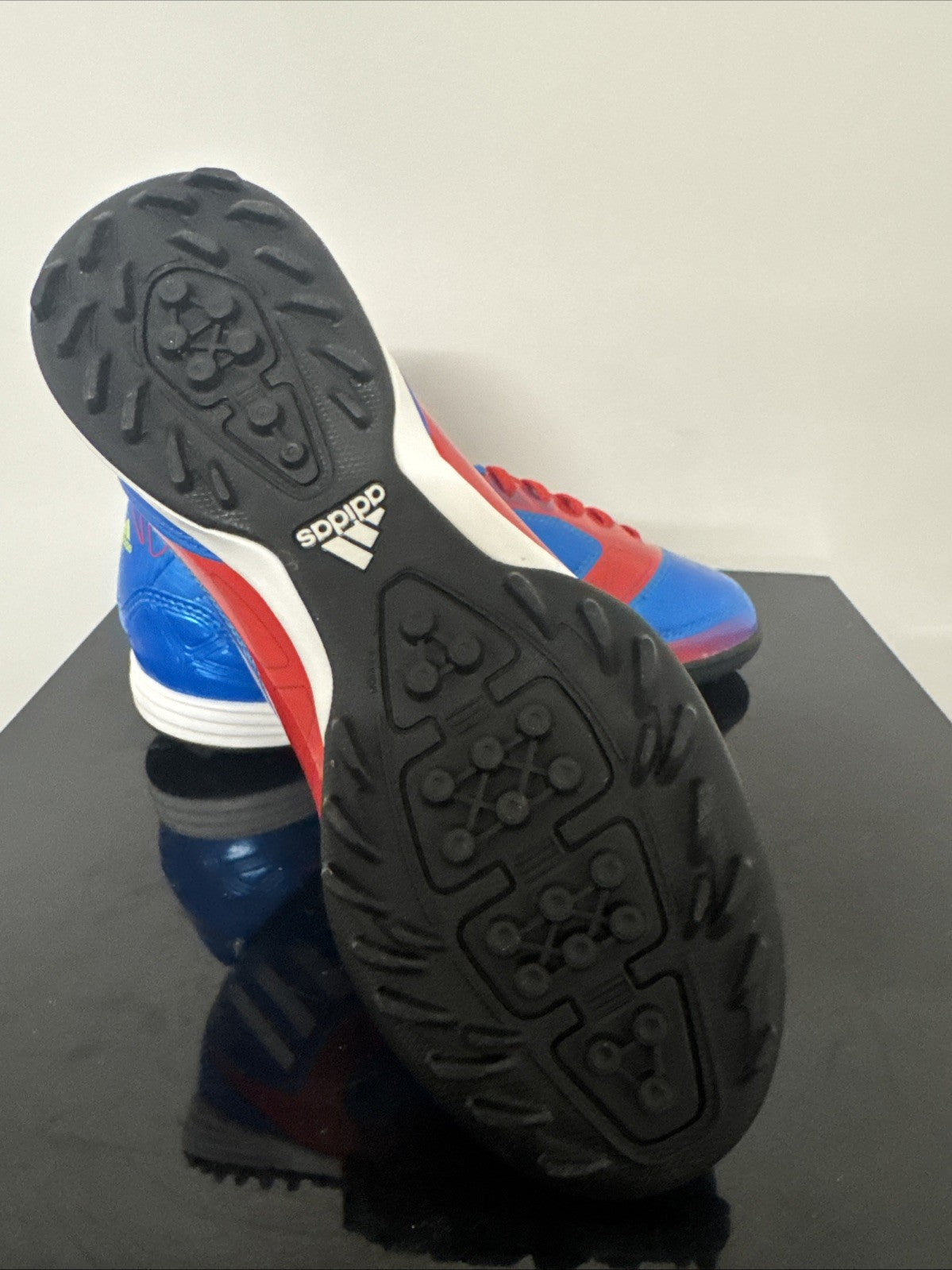 Adidas F10 TRX TF Kinder Hallen Fußballschuh Größe 36 2/3 Indoor Laufschuh 