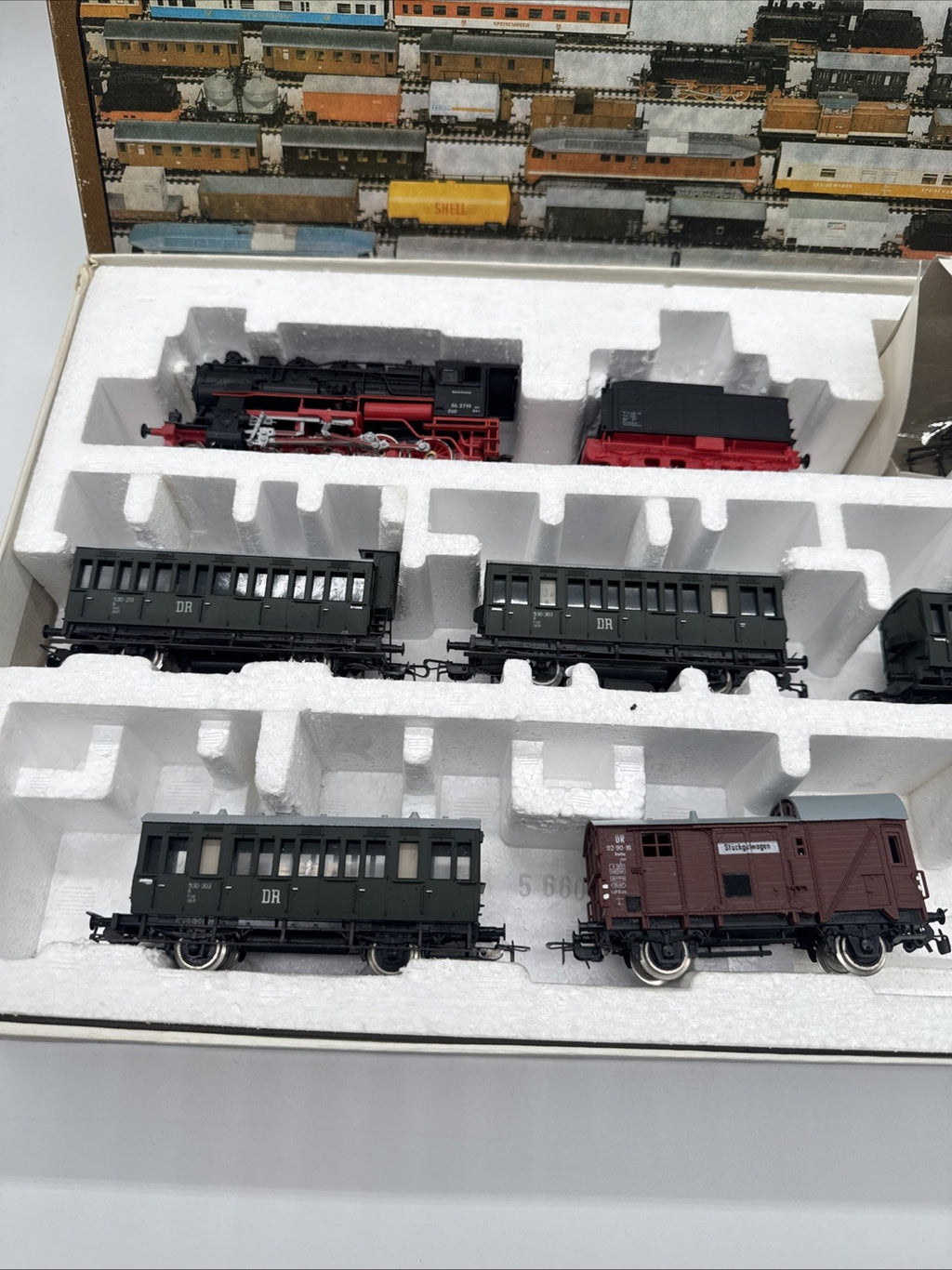 Piko  DDR /0755/000 - Zugset BR56 2719 + 5 Güterwagen - HO - OVP