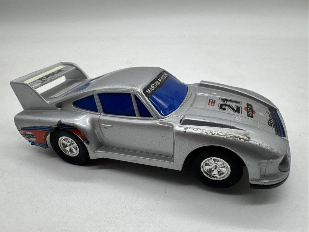 Artin Industrial  - Porsche Läuft