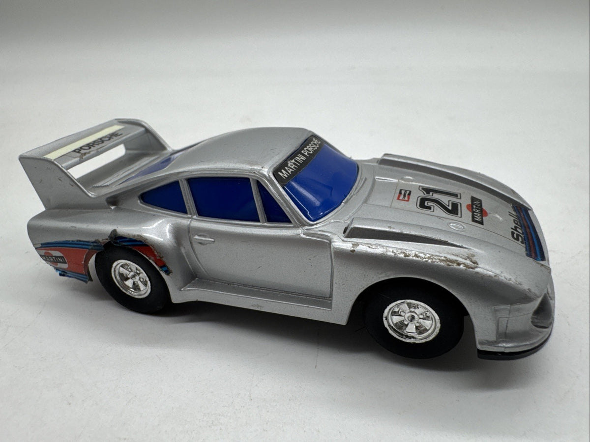 Artin Industrial  - Porsche Läuft