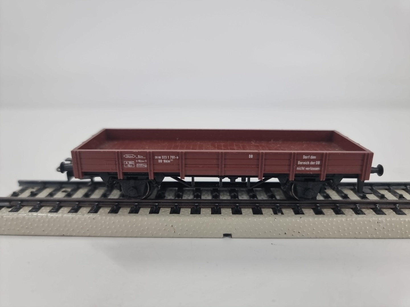 Märklin  H0 505 der DB Niederbordwagen  Braun