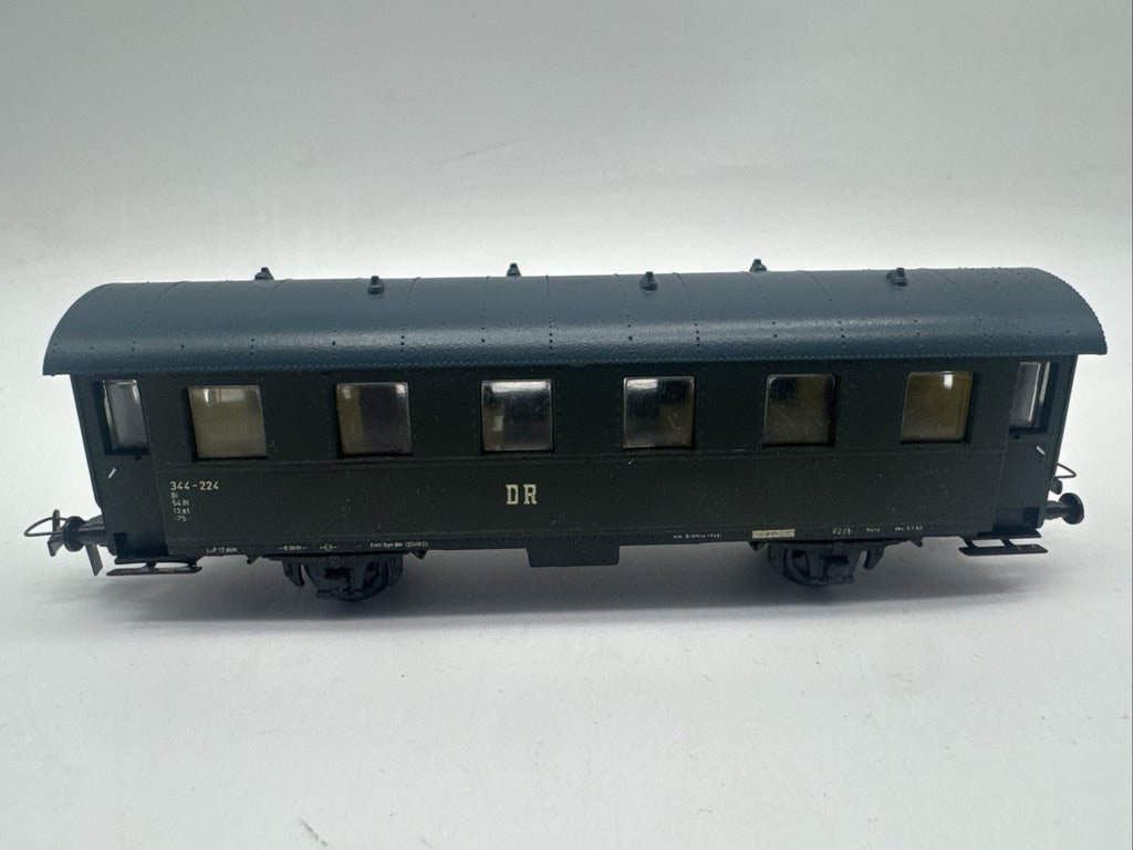 Piko Personenwagen 344-224 Bi 54 PI - DR - grün - weiße Schrift - H0 HO 1:87