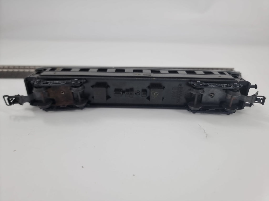 Piko Spur H0 18350 Personenwagen der DR Schwarz 