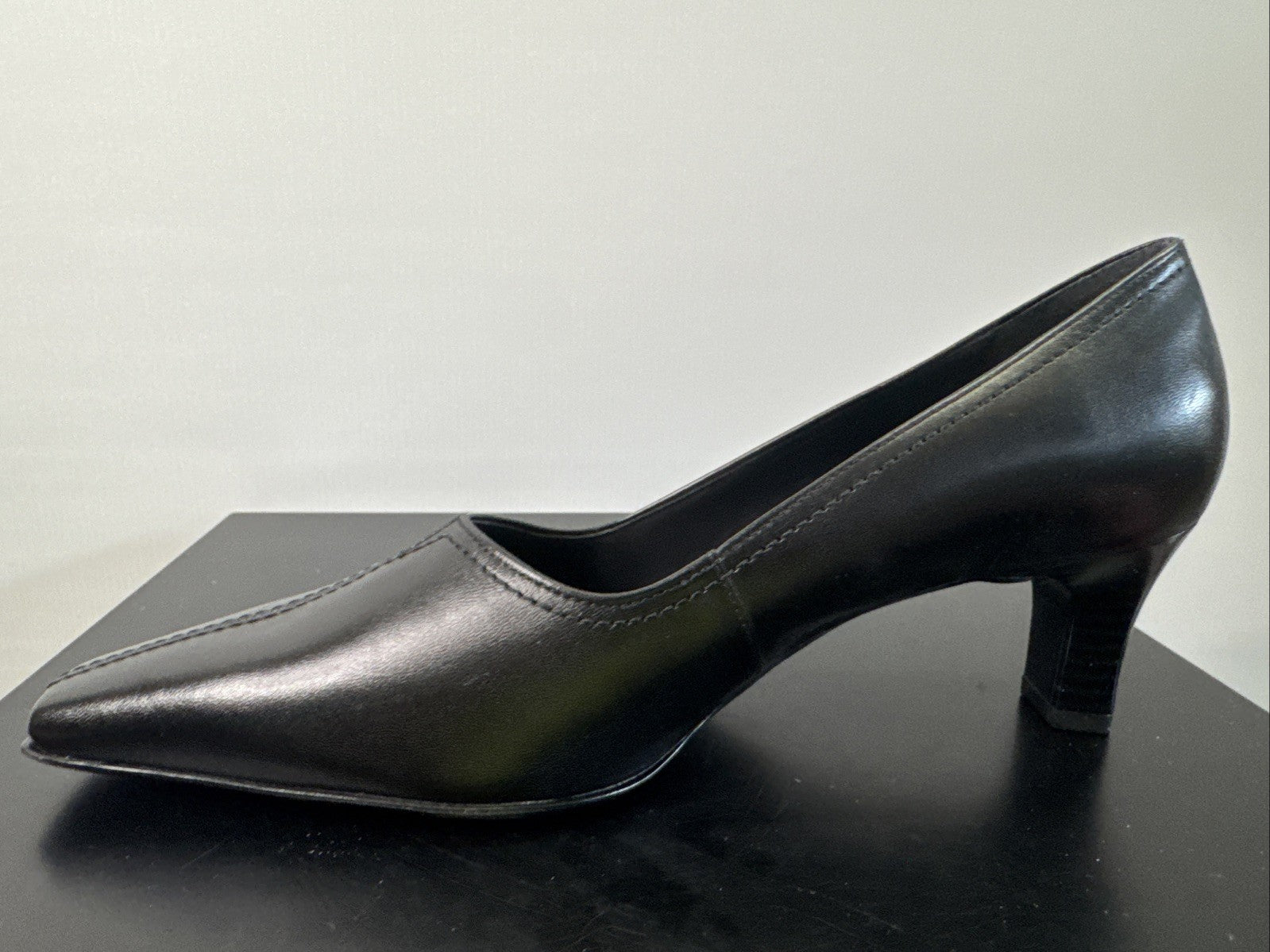 Ara Pumps Gr. 7,5  Schwarz  Leder Absatzschuh