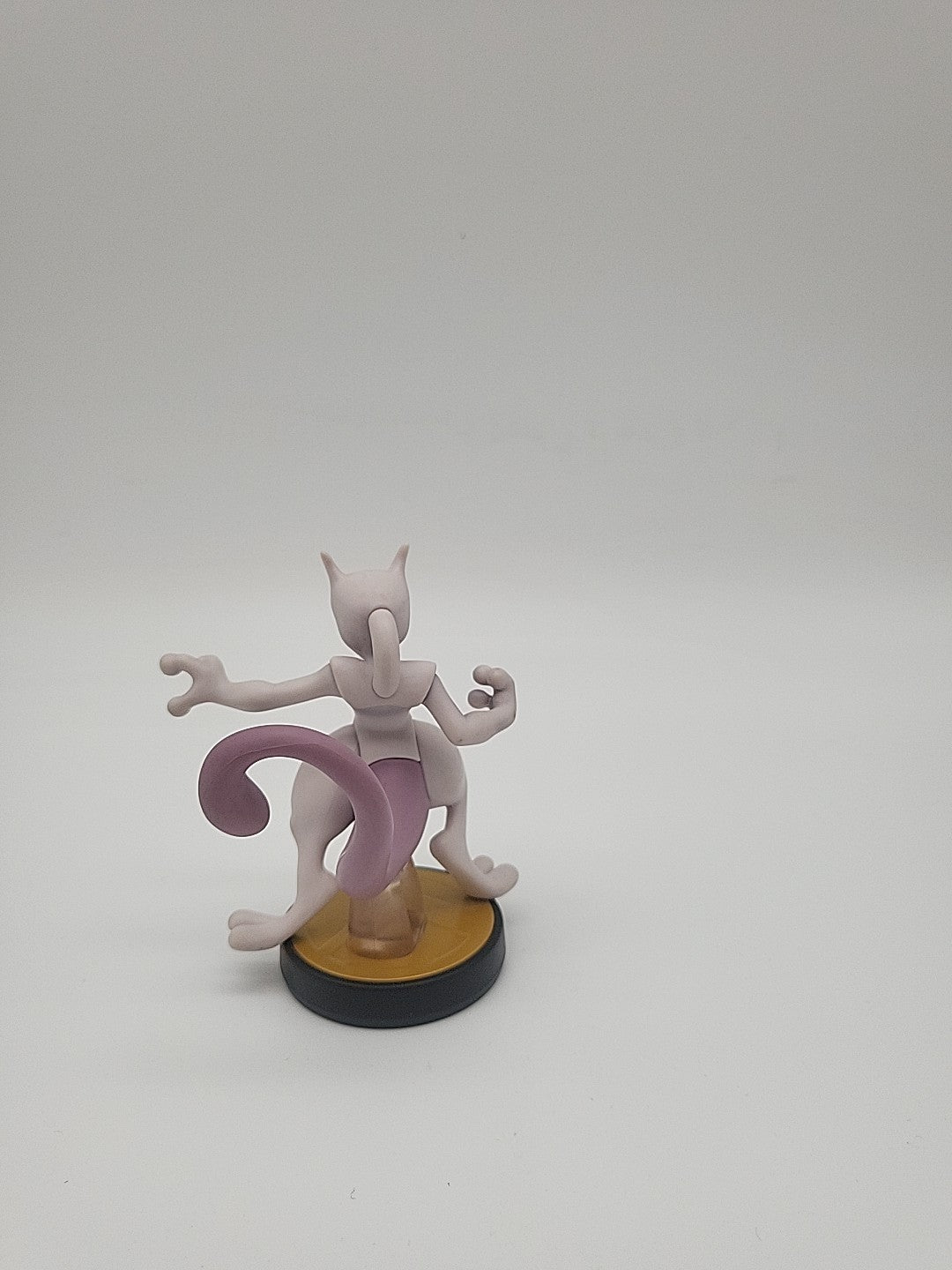 AMIIBO       - SUPER SMASH BROS -      MEWTWO           MINT !
