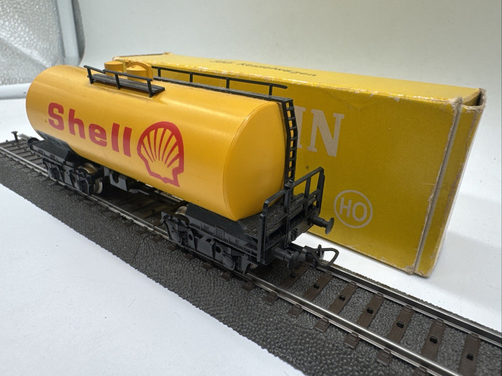 Kleinbahn H0 – 355  Kesselwagen SHELL - OVP