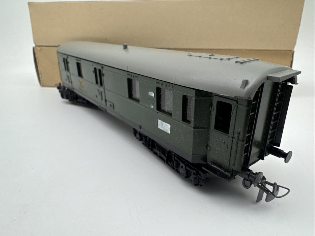 PIKO VEB Modellbahn. " Bahnpostwagen DP " Lichtfu. Epoche IV - 70er 426/674