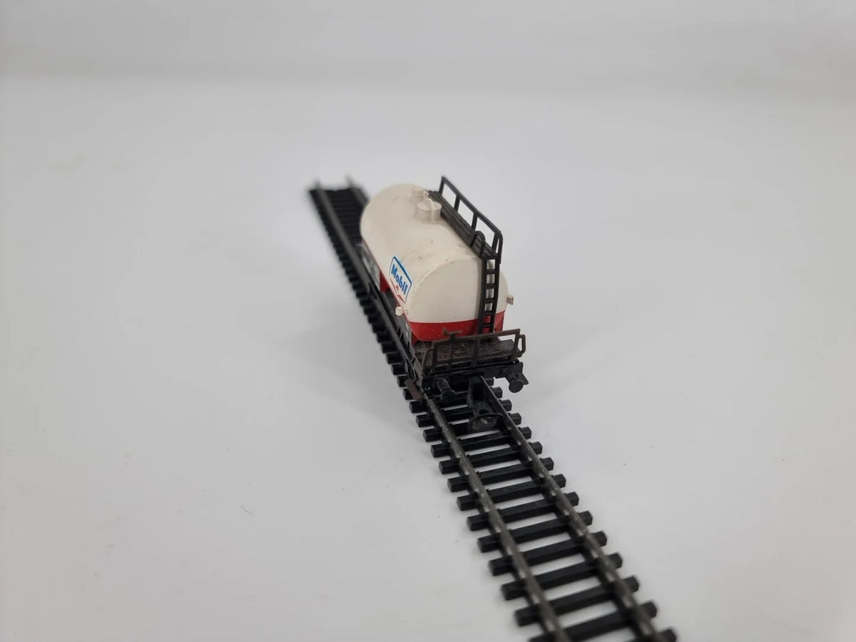 BTTB TT Güterwagen Kesselwagen "Mobil" 504777 SJ