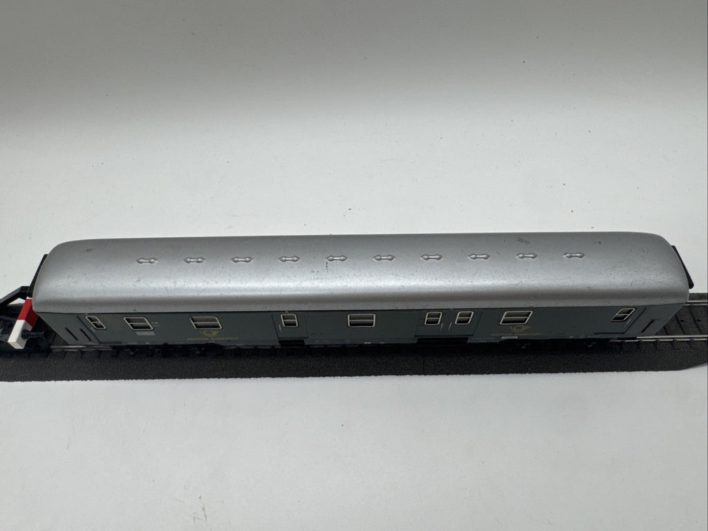 Märklin H0 4047 Reisezugwagen Post 4m der DB Beleuchtet #379