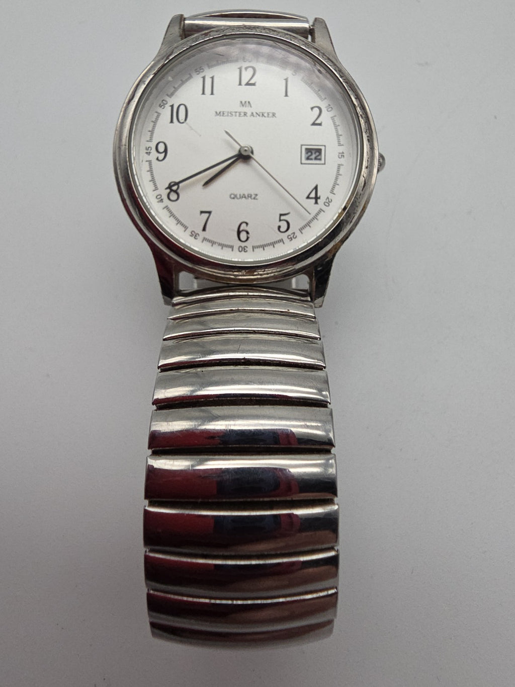 New Yorker Style in Damenarmbanduhr-Form, Mike Ellis - New York, silberfarben