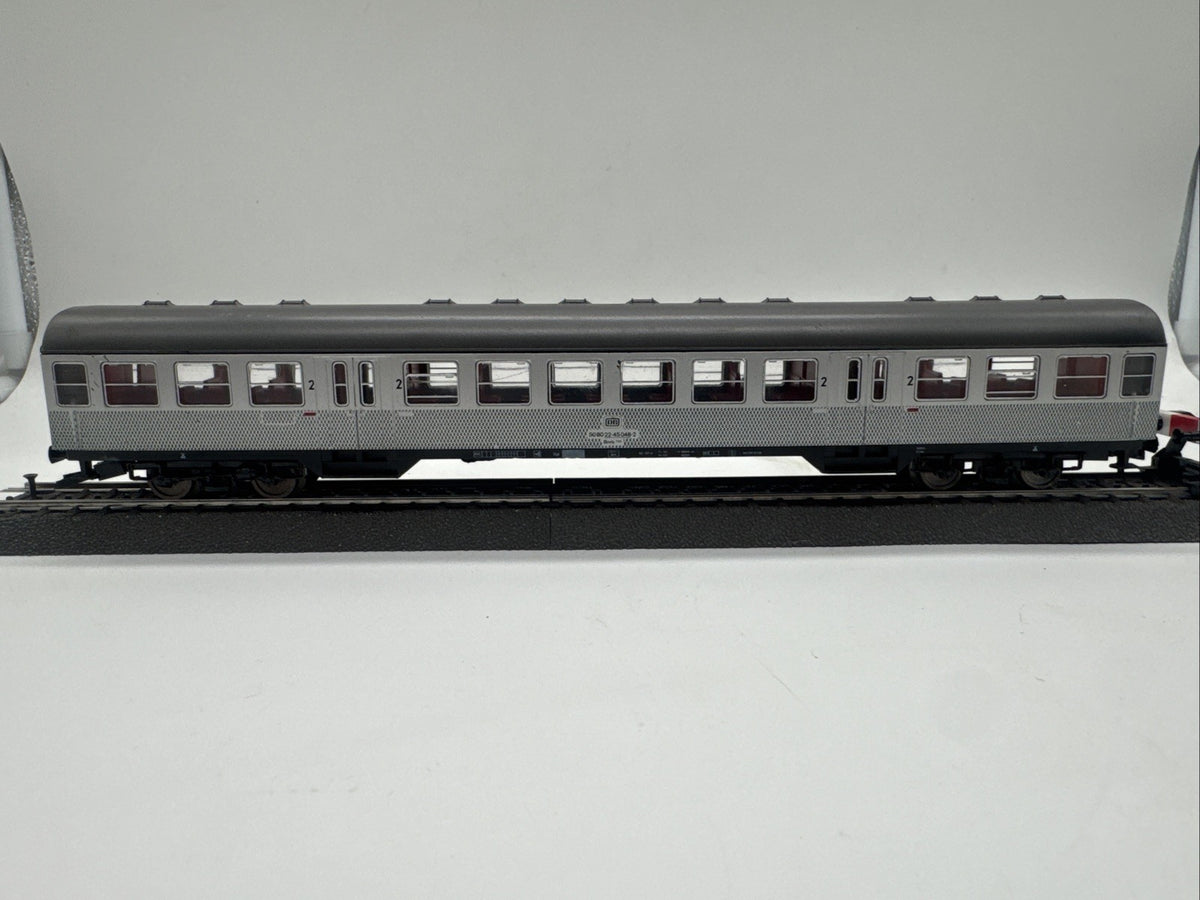 Roco H0 Nahverkehr Silberling 2.Kl der DB / 45048-2 - # 754
