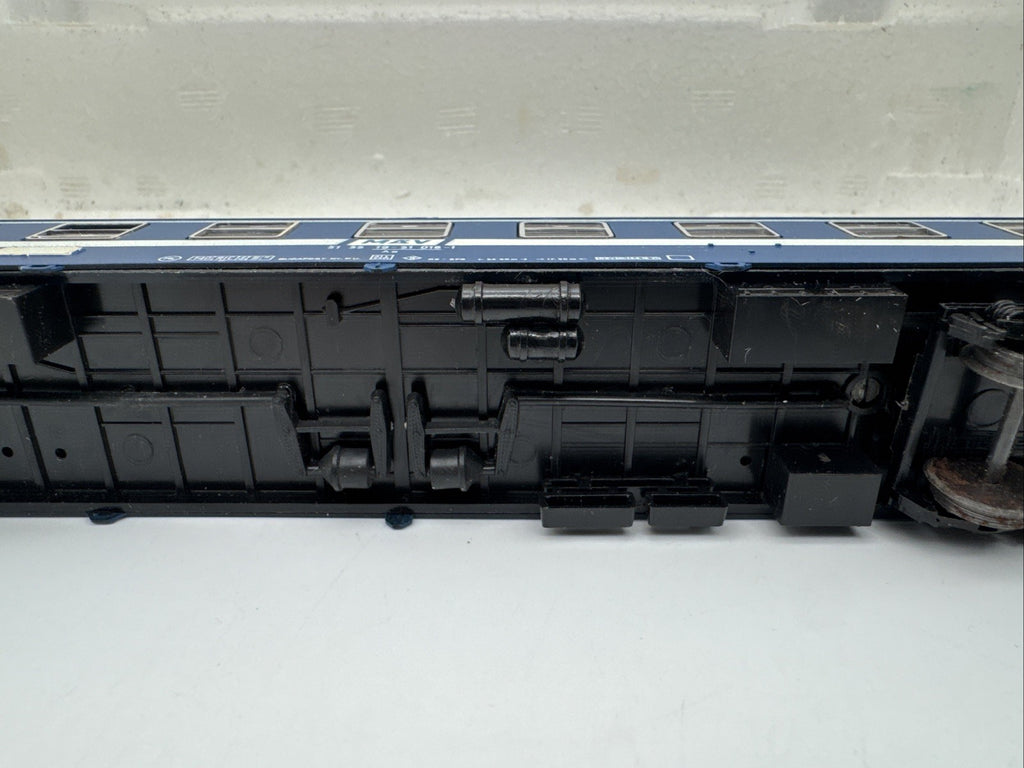 Piko / Schicht Personenwagen Schnellzugwagen 1. Kl. DDR H0 426/92