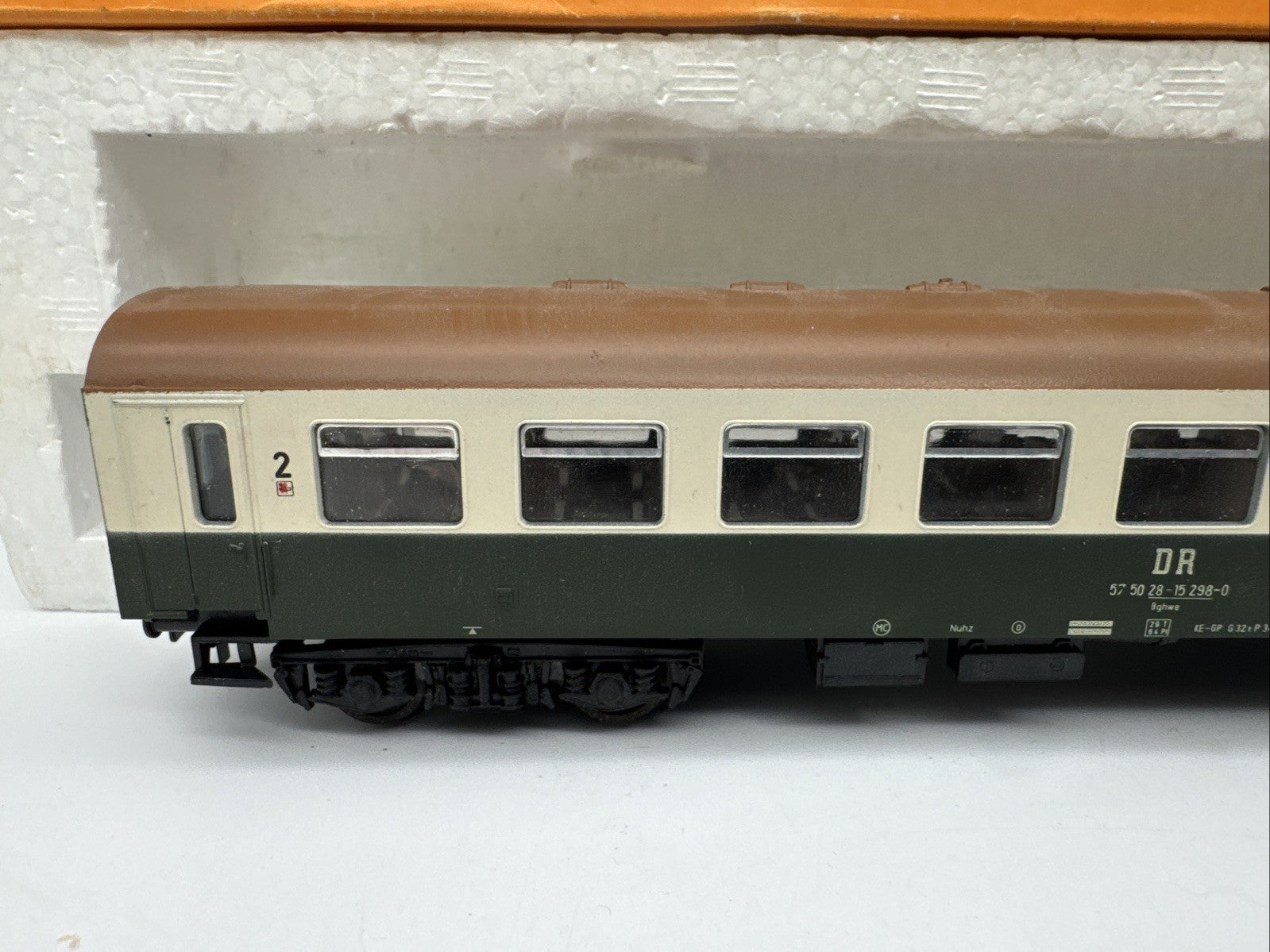 Modelleisenbahn PREFO Reisezugwagen 426/210 grün DR Spur H0 OVP