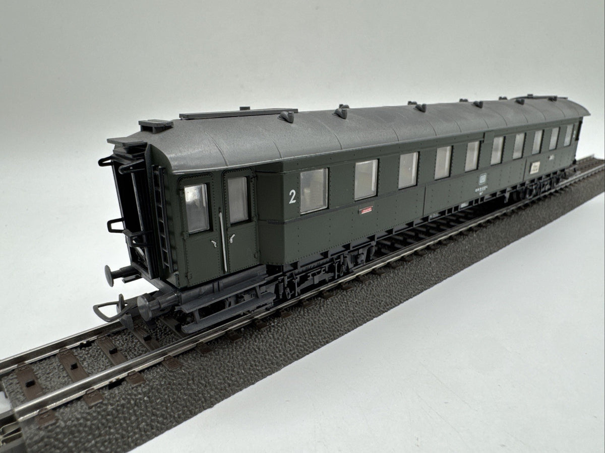 (NB) Liliput H0 286 00 D-Zugwagen 50 80 29-13 533-4 DB, DC #240
