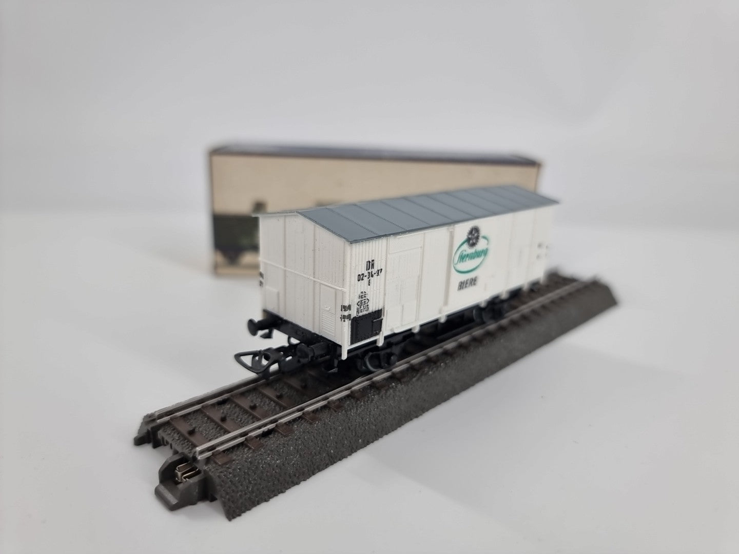 Piko Kühlwagen "Sternburg Biere" der DR - H0 - Neuwertig In OVP-