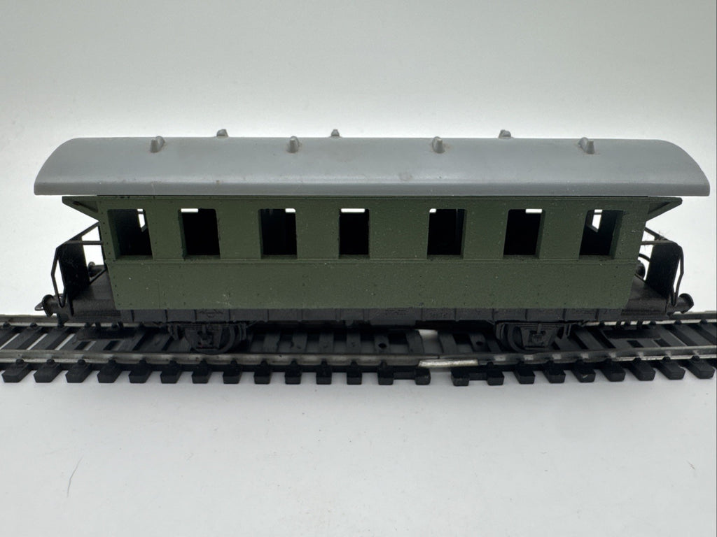 Piko H0 Personenwagen Grün 
