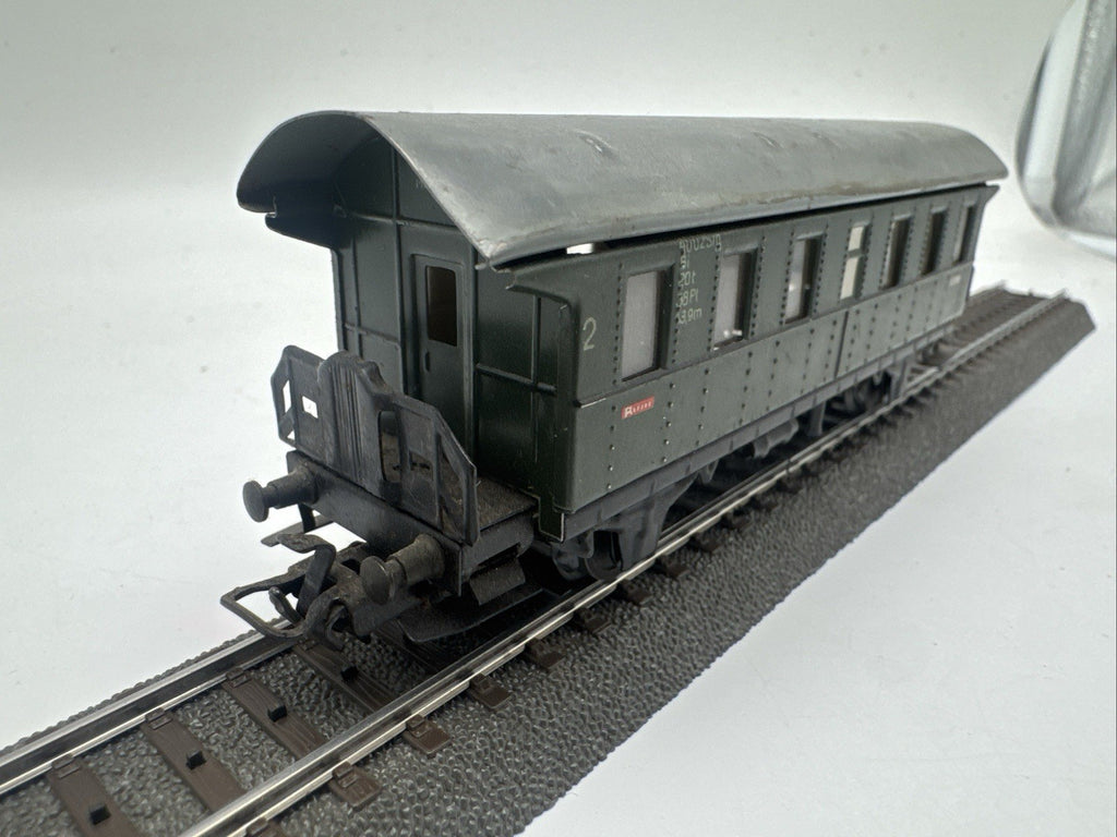 Märklin H0 4002 Personenwagen Donnerbüchse 2. Klasse Bi grün / Blech #250