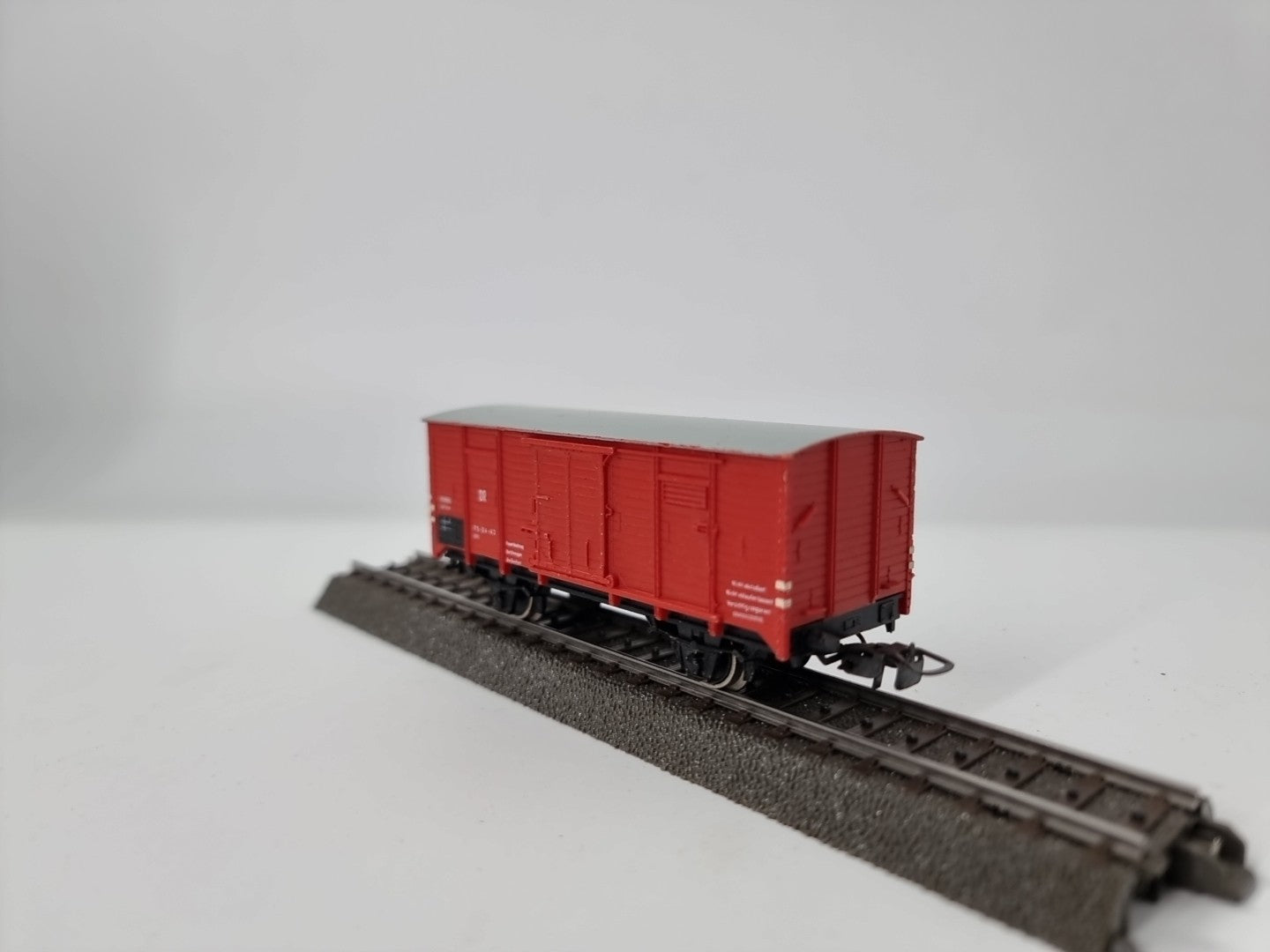 Piko H0 54029 gedeckter Güterwagen rot Viehverschlagwagen 75-24-43 DRG 