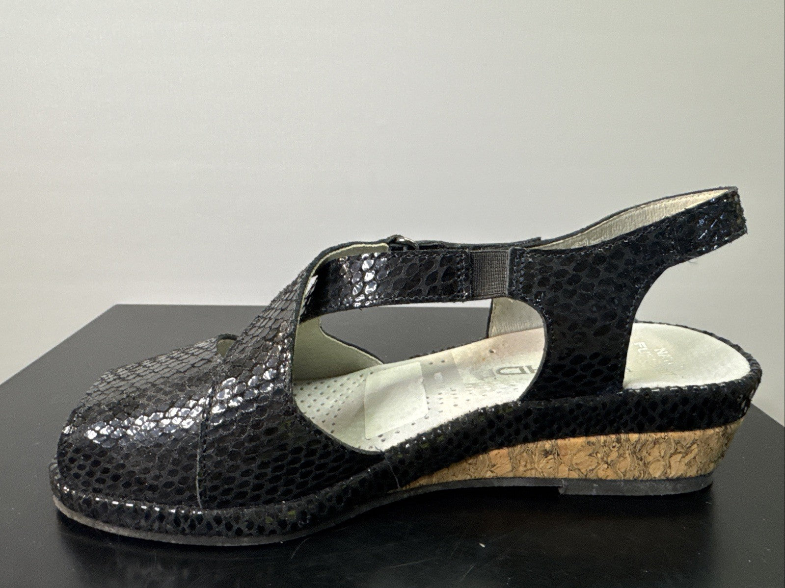 Rieker Sandale Gr. 37 Leder Slip On Schwarz