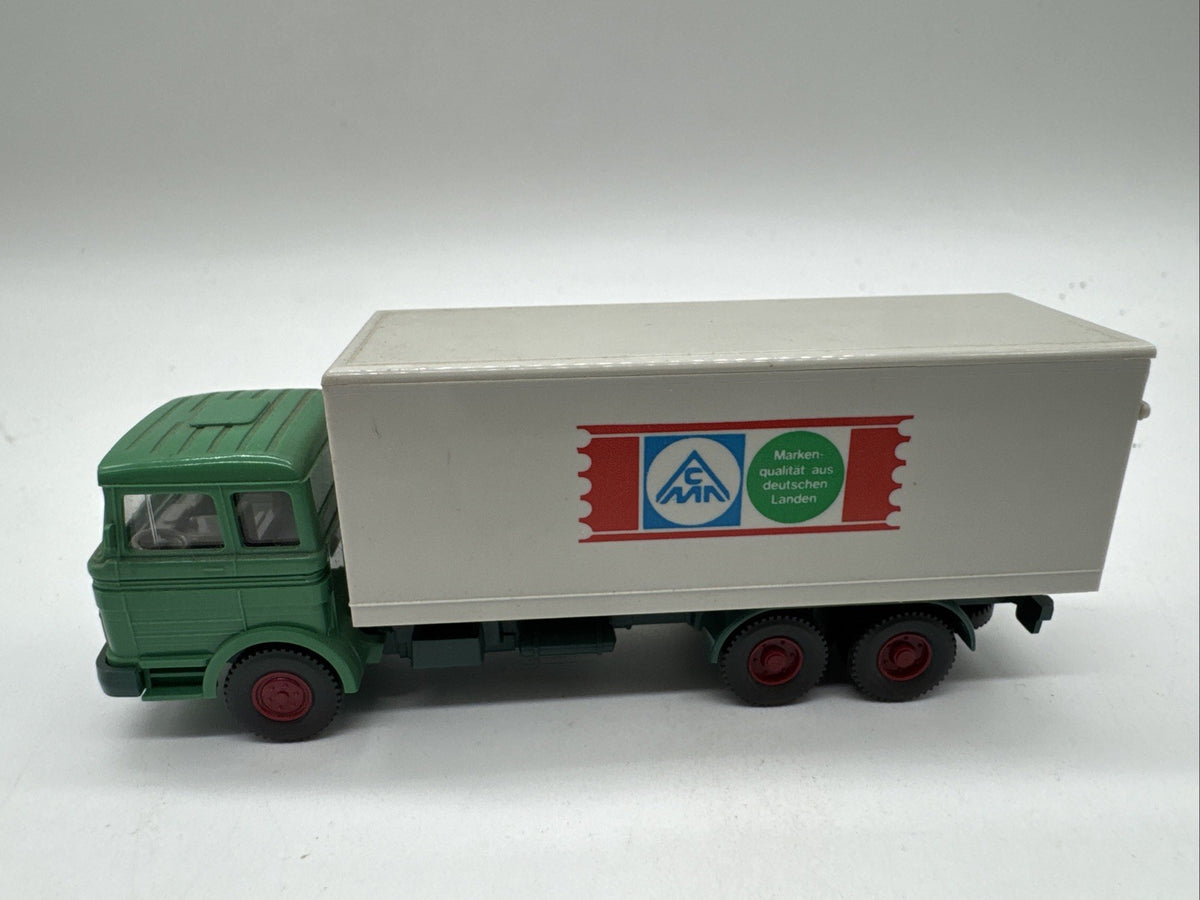 Wiking: MB LP 2223 Koffer-LKW "CMN Markenqualität"  #648