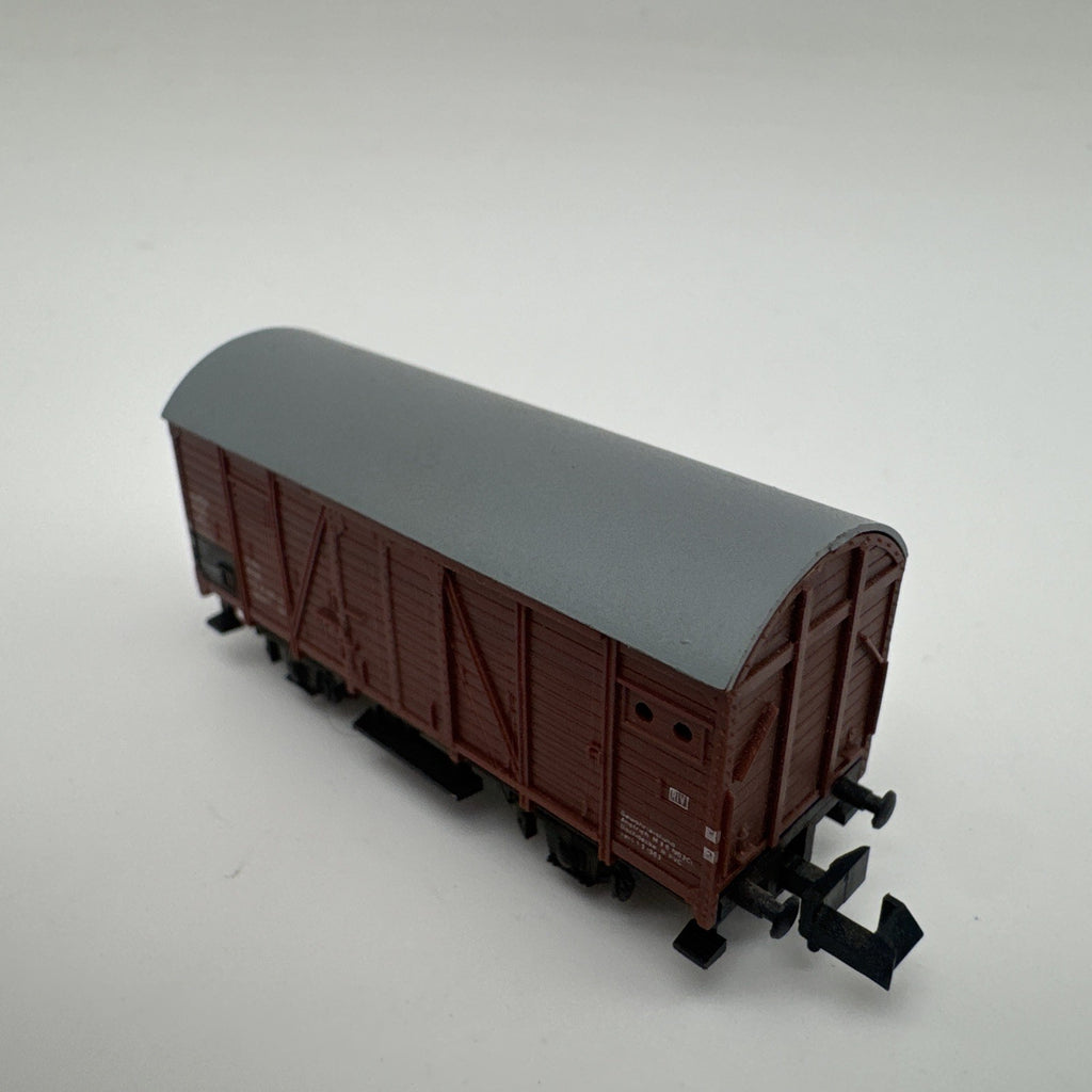 Minitrix n 13534 , Gedeckter Güterwagen, 21 80 112 3 140-2, Vitrine, top Zustand