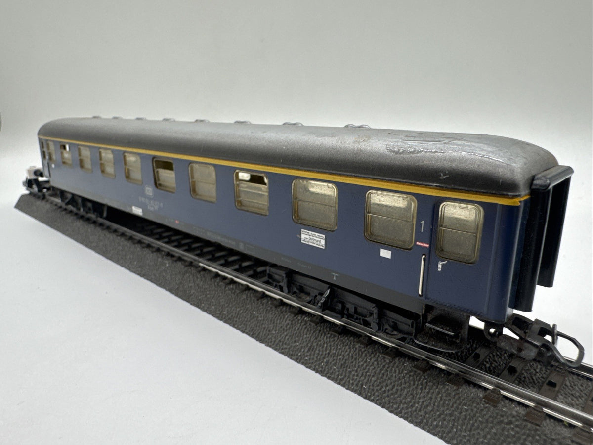 Märklin Personenwagen Beleuchtet 51 80 10-40 167-8 1Klasse Aüm 202 #547