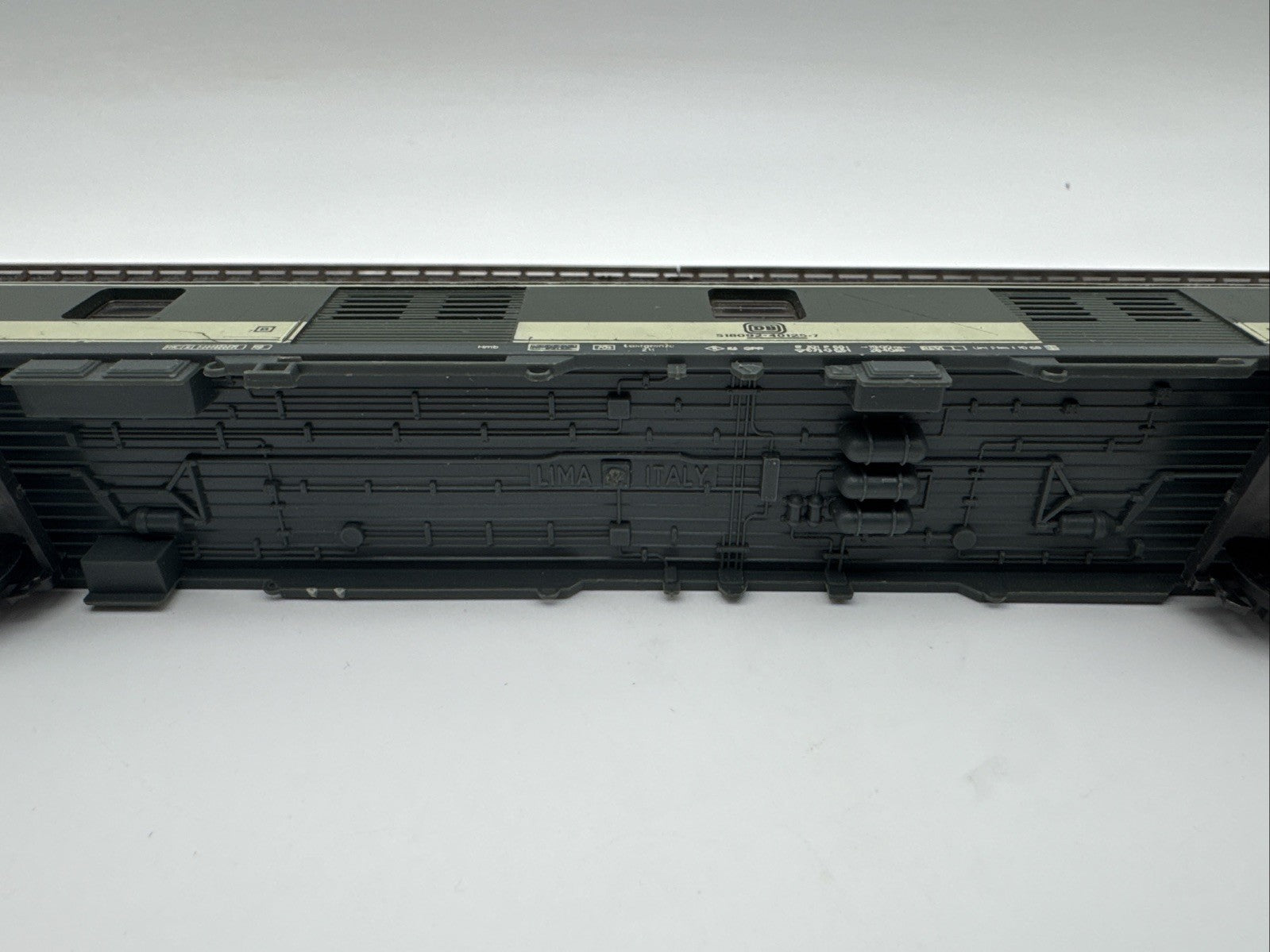 LIMA 9313 DB Gepäckwagen 518092 - 40125-7 Spur H0