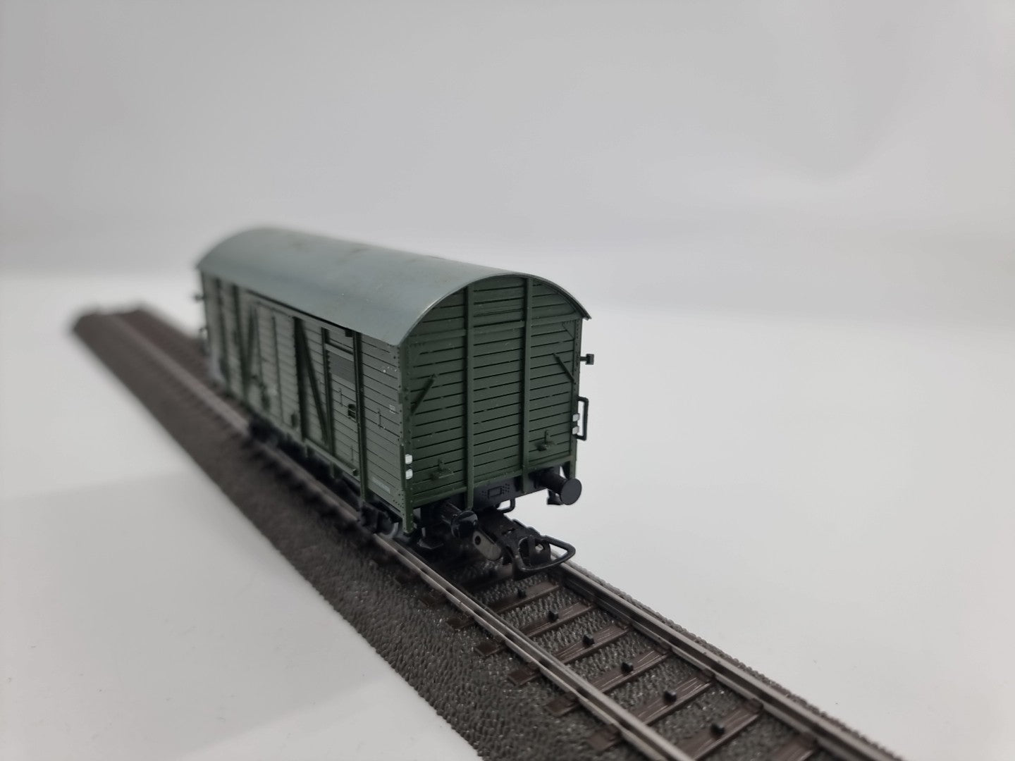 Piko H0 Gedeckter Güterwagen grün 438746 SCNF - H0 HO 1:87
