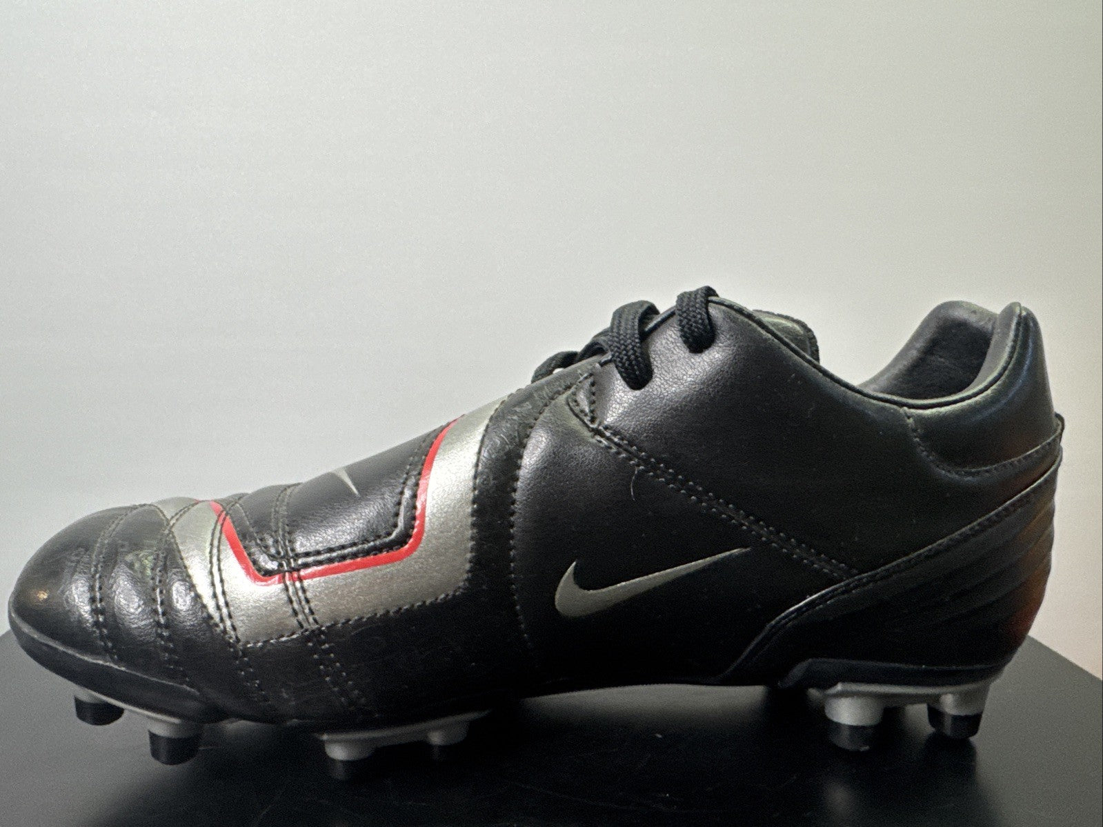 Nike Total 90 Gr. 40 Fußballschuh Shift Plus FG