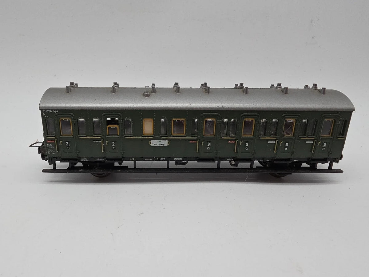 Trix H0 3758  Abteilwagen 2. / 3. Kl. Ulm-Nürnberg